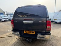 USED 2020 70 TOYOTA HILUX 2.4 D-4D Invincible Pickup Double Cab 4dr Diesel Auto 4WD Euro 6 (s/s) (TSS) (150 ps) 1 owner from new F.S.H