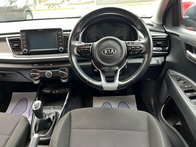 2018 Kia Rio - Photo 11