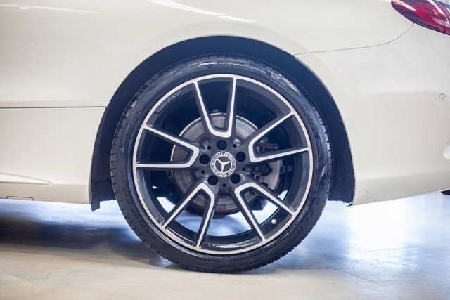 2018 Mercedes-Benz C-Class 2L Amg Line 2dr - Photo 7
