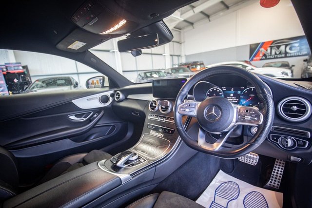 2018 Mercedes-Benz C-Class 2L Amg Line 2dr - Photo 2