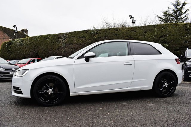 2014 AUDI A3 1.6 TDI Sport Hatchback 3dr Diesel S Tronic Euro 5 (s/s) (105 ps) - Photo 7