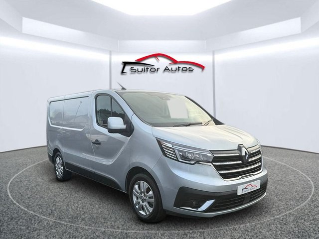 View our RENAULT TRAFIC