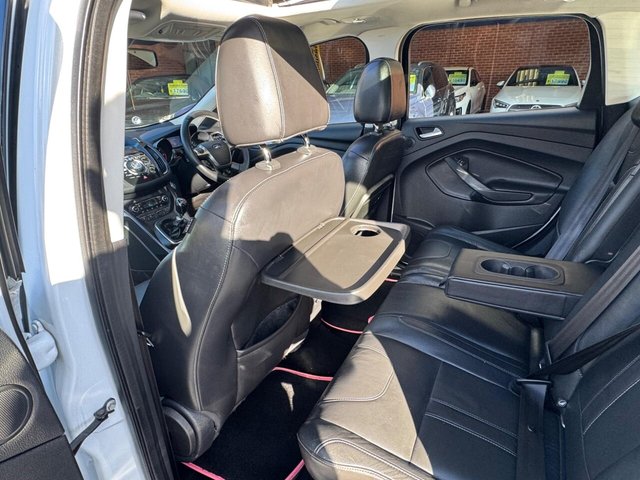 2015 FORD KUGA 2015 2.0 TDCi Titanium AWD Euro 6 (s/s) 5dr - Photo 10