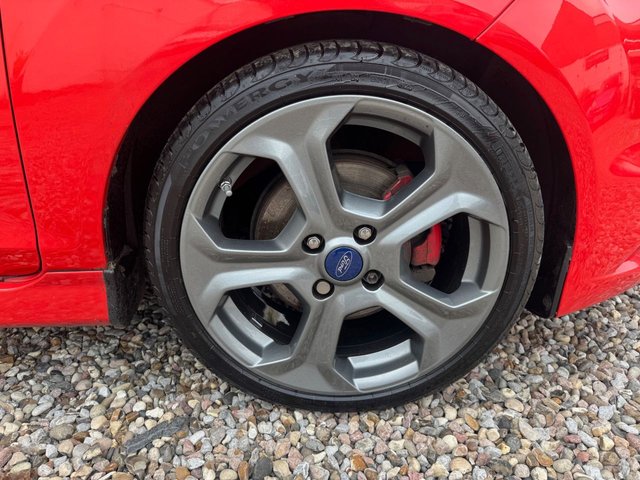 2015 FORD FIESTA 1.6T EcoBoost ST-2 Hatchback 3dr Petrol Manual Euro 5 (182 ps) - Photo 10