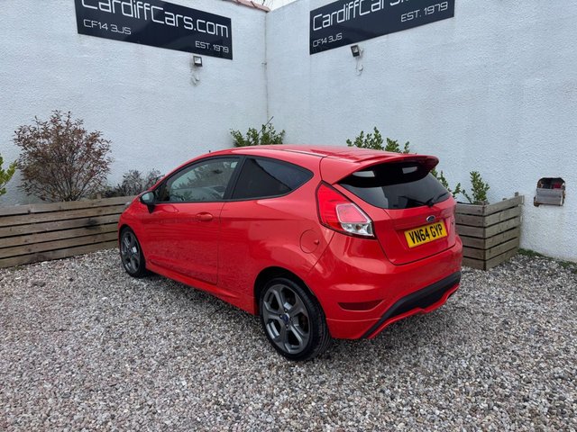 2015 FORD FIESTA 1.6T EcoBoost ST-2 Hatchback 3dr Petrol Manual Euro 5 (182 ps) - Photo 5