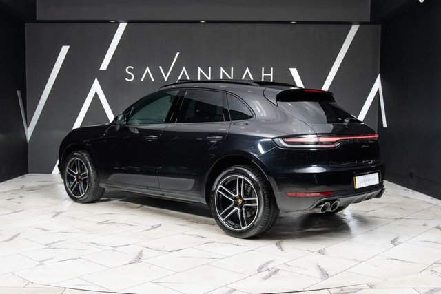 2021 PORSCHE MACAN - Photo 10