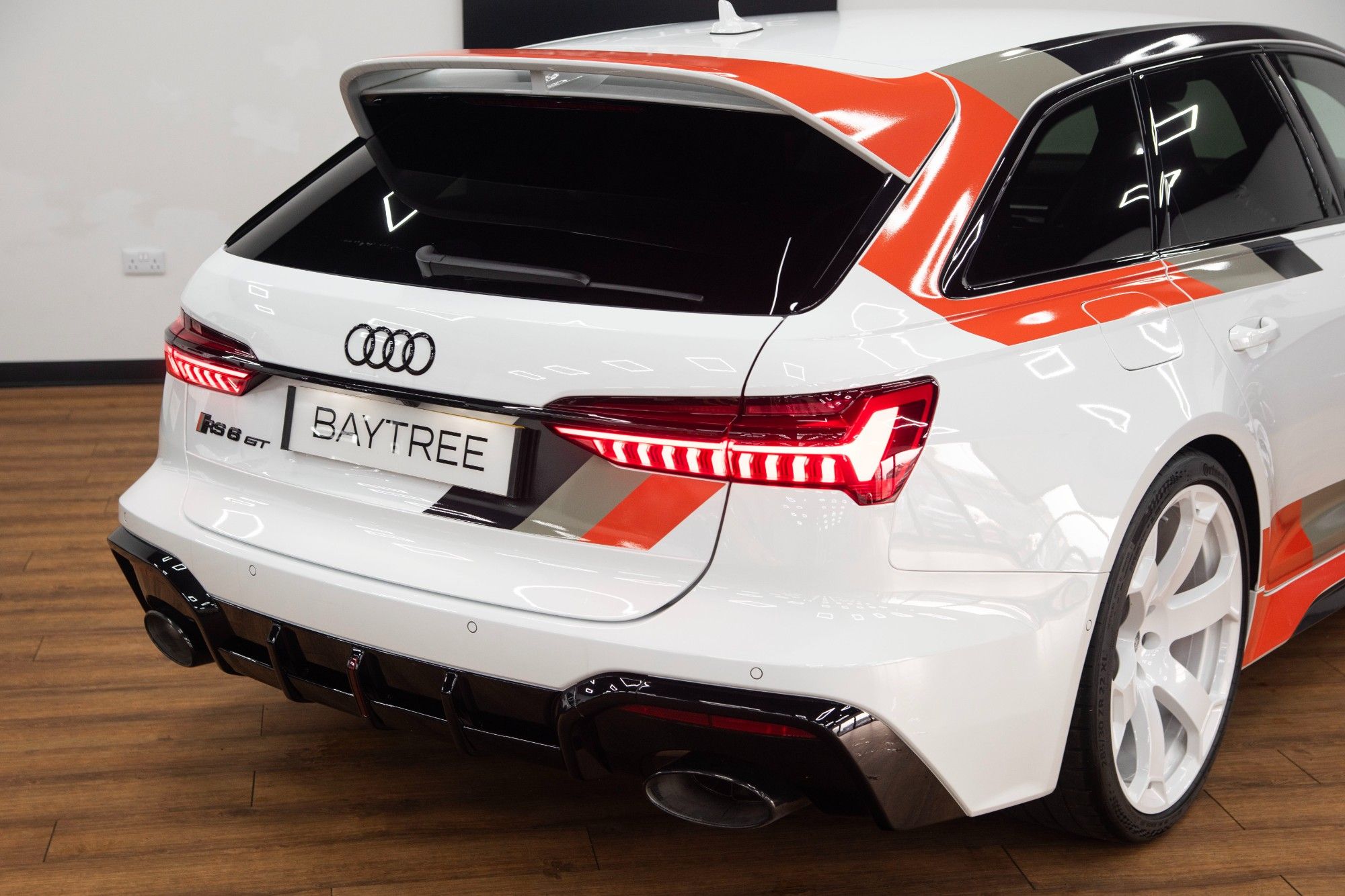 USED 2025 25 AUDI RS6 AVANT 4.0 TFSI V8 GT Tiptronic quattro  