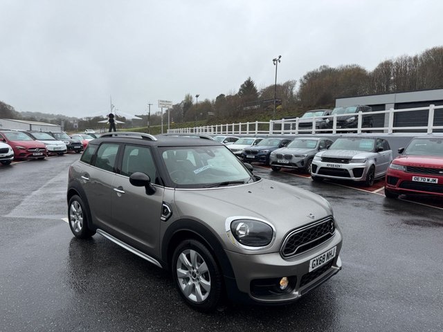 View our MINI Countryman 2.0 Cooper S Classic SUV Auto Petrol Steptronic Euro 6 (s/s) (192 ps)