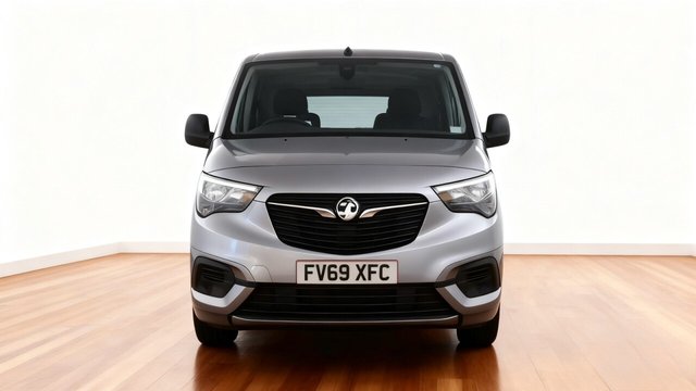 2020 VAUXHALL COMBO LIFE - Photo 8
