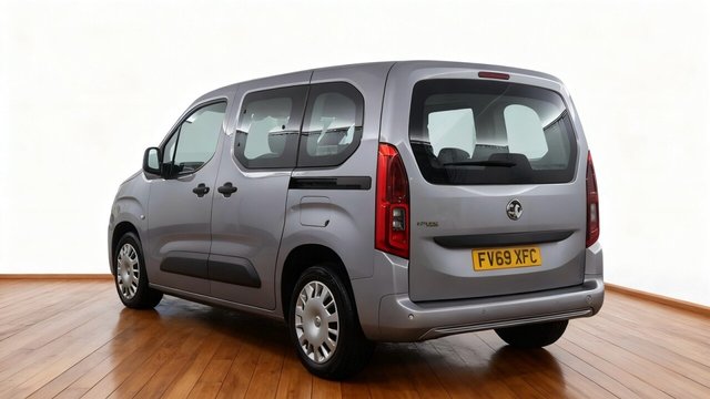 2020 VAUXHALL COMBO LIFE - Photo 6
