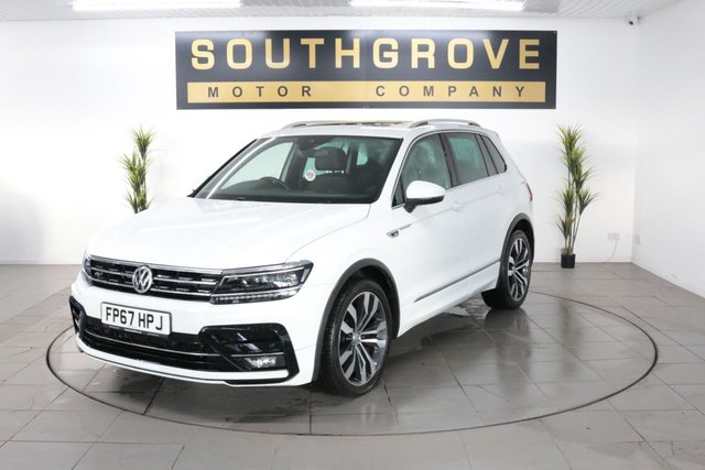 2017 VOLKSWAGEN TIGUAN 2.0 TSI R-Line SUV 5dr Petrol DSG 4Motion Euro 6 (s/s) (180 ps) - Photo 3