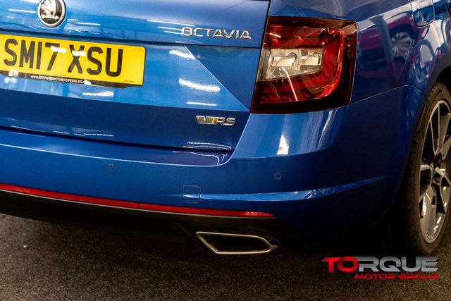 2017 SKODA OCTAVIA 2.0 TDI vRS Estate 5dr Diesel Manual Euro 6 (s/s) (184 ps) - Photo 10