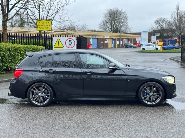 2014 BMW 1 Series 3L null 5dr - Photo 3