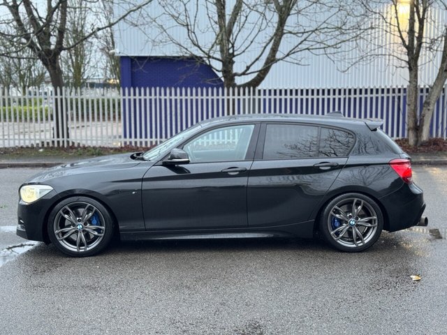 2014 BMW 1 Series 3L null 5dr - Photo 9