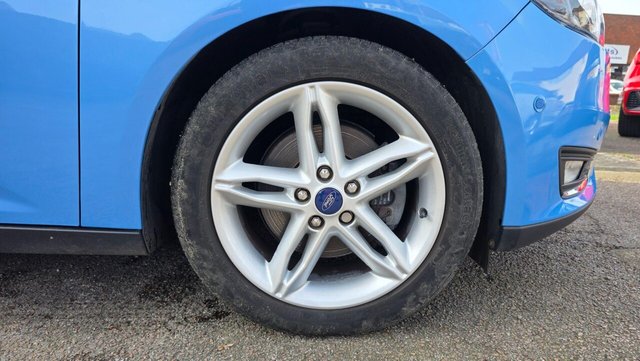 2016 FORD FOCUS 1.5T EcoBoost Titanium Euro 6 (s/s) 5dr - Photo 9