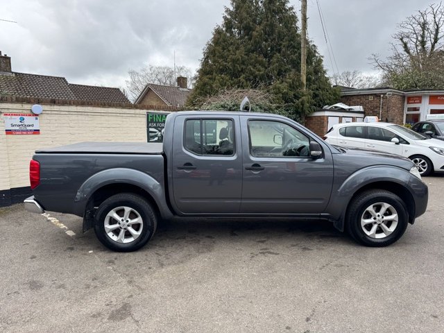 2015 NISSAN NAVARA 2015 2.5 dCi Visia Pickup Double Cab 4dr Diesel Manual 4WD Euro 5 (144 ps)
        
          NO VAT! SOLD WITH NEW MOT - Photo 10