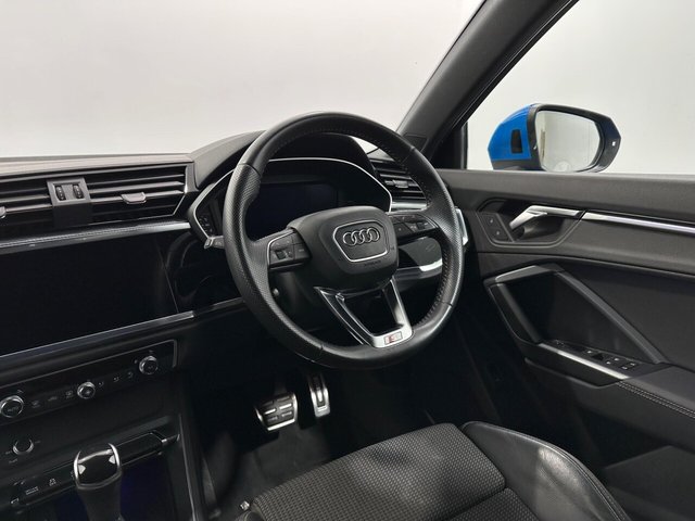 2019 Audi Q3 - Photo 12