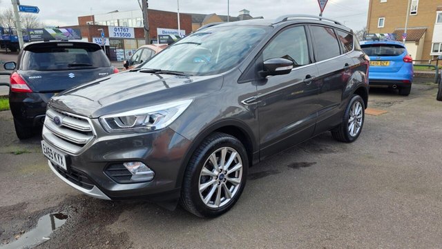 2019 FORD KUGA 1.5T EcoBoost Titanium Edition Euro 6 (s/s) 5dr - Photo 3