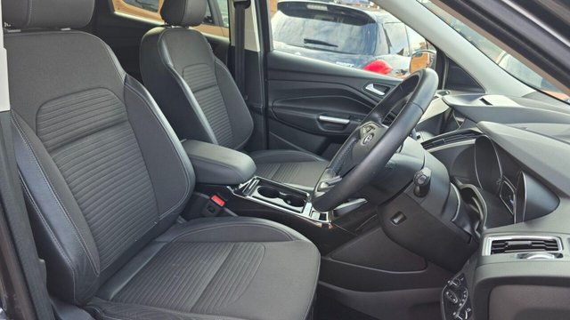 2019 FORD KUGA 1.5T EcoBoost Titanium Edition Euro 6 (s/s) 5dr - Photo 11