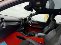 USED 2018 18 VOLVO XC40 2.0 D4 R-Design SUV 5dr Diesel Auto AWD Euro 6 (s/s) (190 ps) 