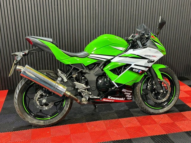 View our KAWASAKI Ninja 250SL