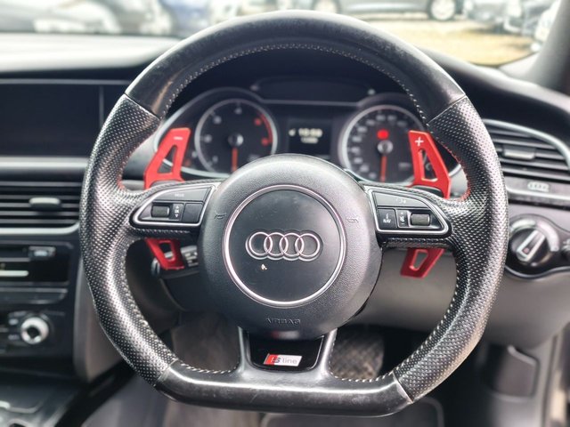 2014 AUDI A4 - Photo 3