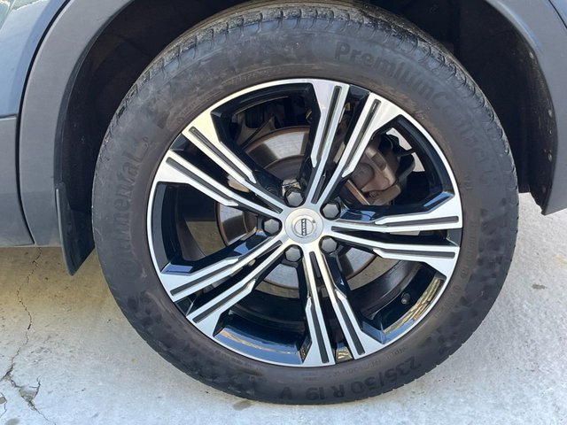 2018 VOLVO XC40 2.0 T4 Inscription SUV 5dr Petrol Auto AWD Euro 6 (s/s) (190 ps) - Photo 8