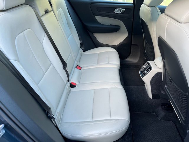 2018 VOLVO XC40 2.0 T4 Inscription SUV 5dr Petrol Auto AWD Euro 6 (s/s) (190 ps) - Photo 12
