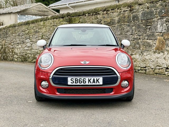 2016 MINI Hatch 1.5L Cooper 3dr - Photo 2
