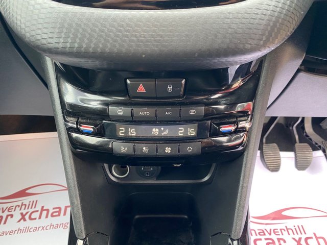 2017 Peugeot 2008 1.6L Allure 5dr - Photo 12