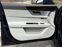 USED 2016 66 JAGUAR XF 2.0d Portfolio Saloon 4dr Diesel Auto Euro 6 (s/s) (180 ps) Memory Seats, Rear Camera