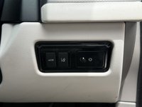 USED 2016 66 JAGUAR XF 2.0d Portfolio Saloon 4dr Diesel Auto Euro 6 (s/s) (180 ps) Memory Seats, Rear Camera