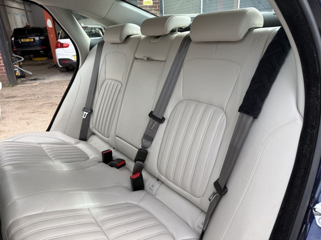 USED 2016 66 JAGUAR XF 2.0d Portfolio Saloon 4dr Diesel Auto Euro 6 (s/s) (180 ps) Memory Seats, Rear Camera