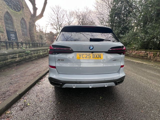 2025 BMW X5 3L M Sport 5dr - Photo 9