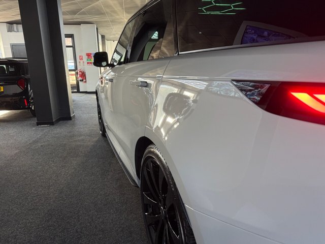 2023 Land Rover RANGE ROVER SPORT - Photo 5