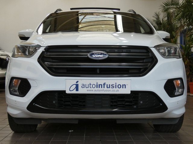 2018 FORD KUGA - Photo 2