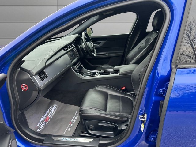 2018 JAGUAR XF 2.0d R-Sport Saloon 4dr Diesel Auto Euro 6 (s/s) (180 ps) - Photo 12