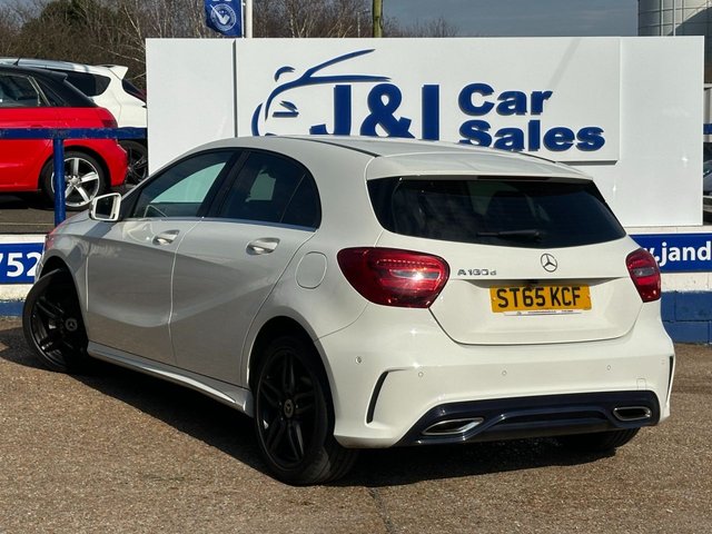 2016 MERCEDES-BENZ A-CLASS 1.5 A180d AMG Line (Executive) Hatchback 5dr Diesel Manual Euro 6 (s/s) (109 ps) - Photo 7