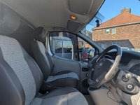 USED 2006 06 VAUXHALL VIVARO 1.9 2700 CDTi Panel Van 4dr Diesel Manual FWD L1 (99 bhp) 