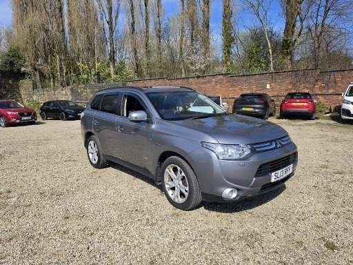 View our MITSUBISHI OUTLANDER