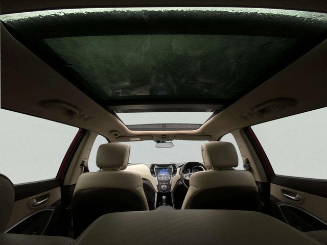 View our HYUNDAI SANTA FE