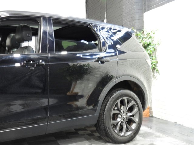 2018 Land Rover Discovery Sport 2L Landmark 5dr - Photo 3