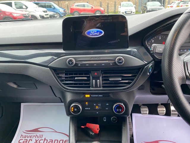 2018 Ford Focus 1.5L St-Line 5dr - Photo 11