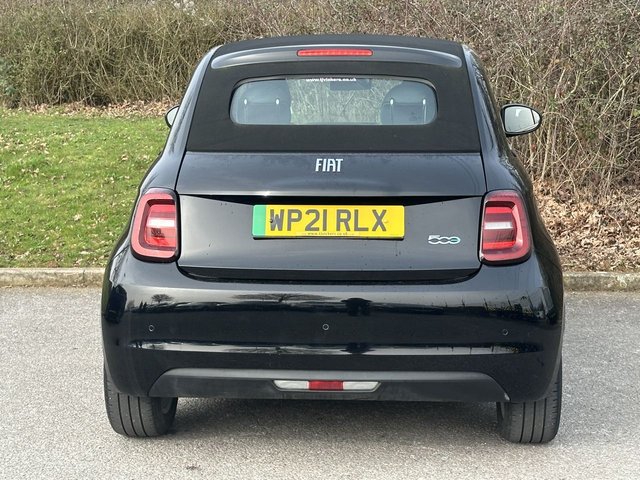 2021 FIAT 500e C - Photo 4