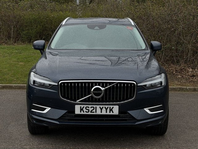 2021 VOLVO XC60 - Photo 8