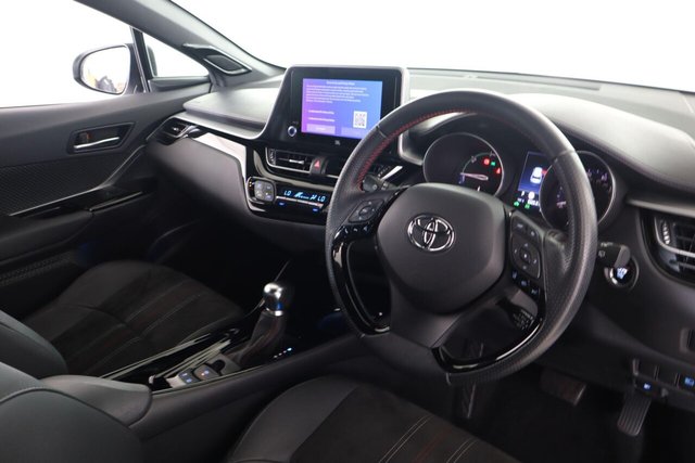 2023 Toyota C-HR - Photo 11