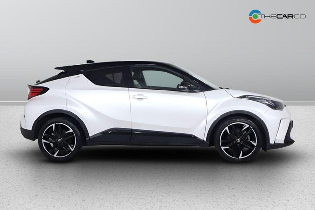 2023 Toyota C-HR - Photo 9