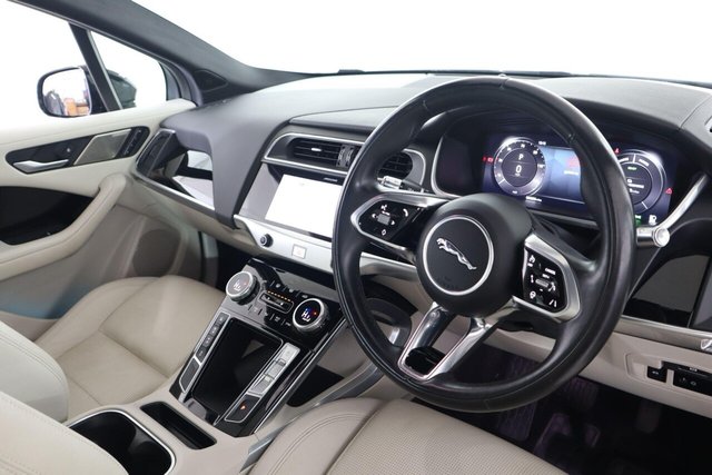 2022 Jaguar I-Pace - Photo 11