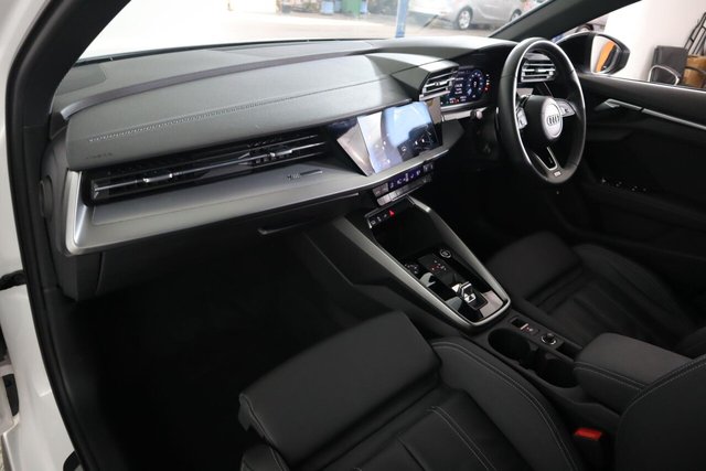 2022 Audi A3 - Photo 11