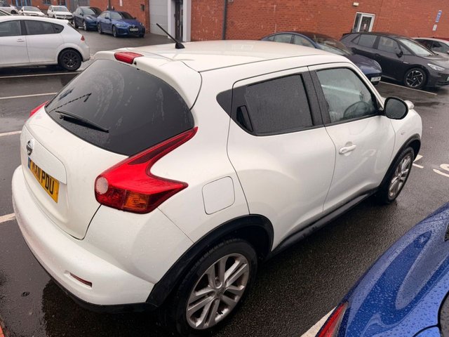 2011 Nissan Juke 1.6L Acenta Premium 5dr - Photo 3